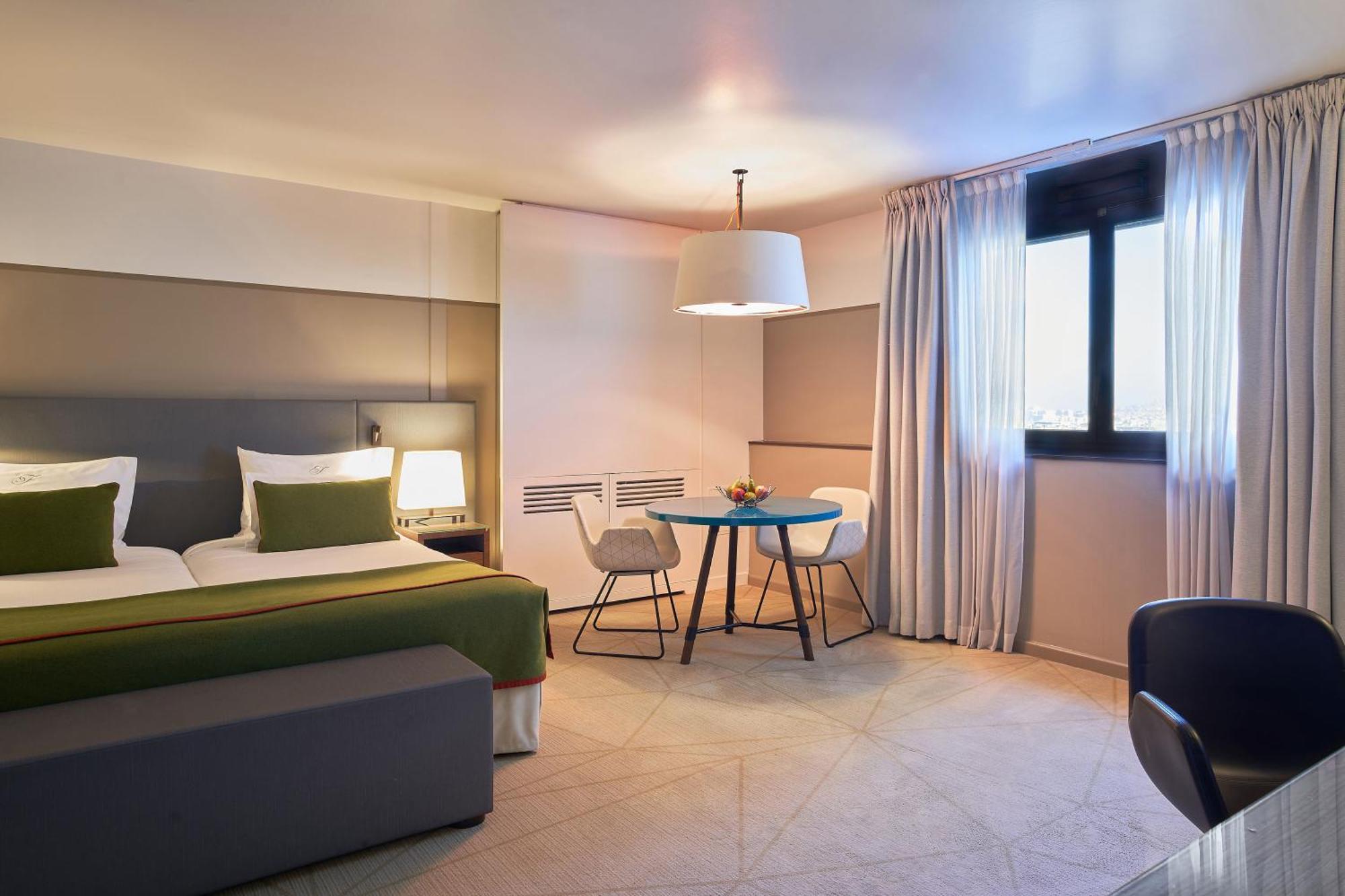 Fraser Suites Paris La Defense Courbevoie Ngoại thất bức ảnh A room at the hotel